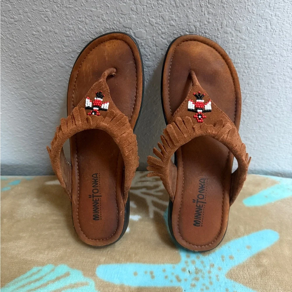 Minnetonka Brown Beaded Fringe Sandals~Size 6~EUC - Picture 2 of 5
